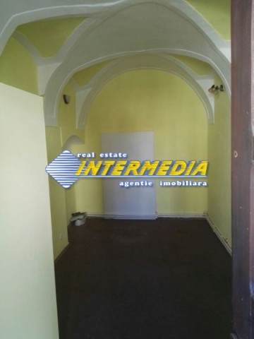 spatiu-comercial-de-inchiriat-centru-150euro